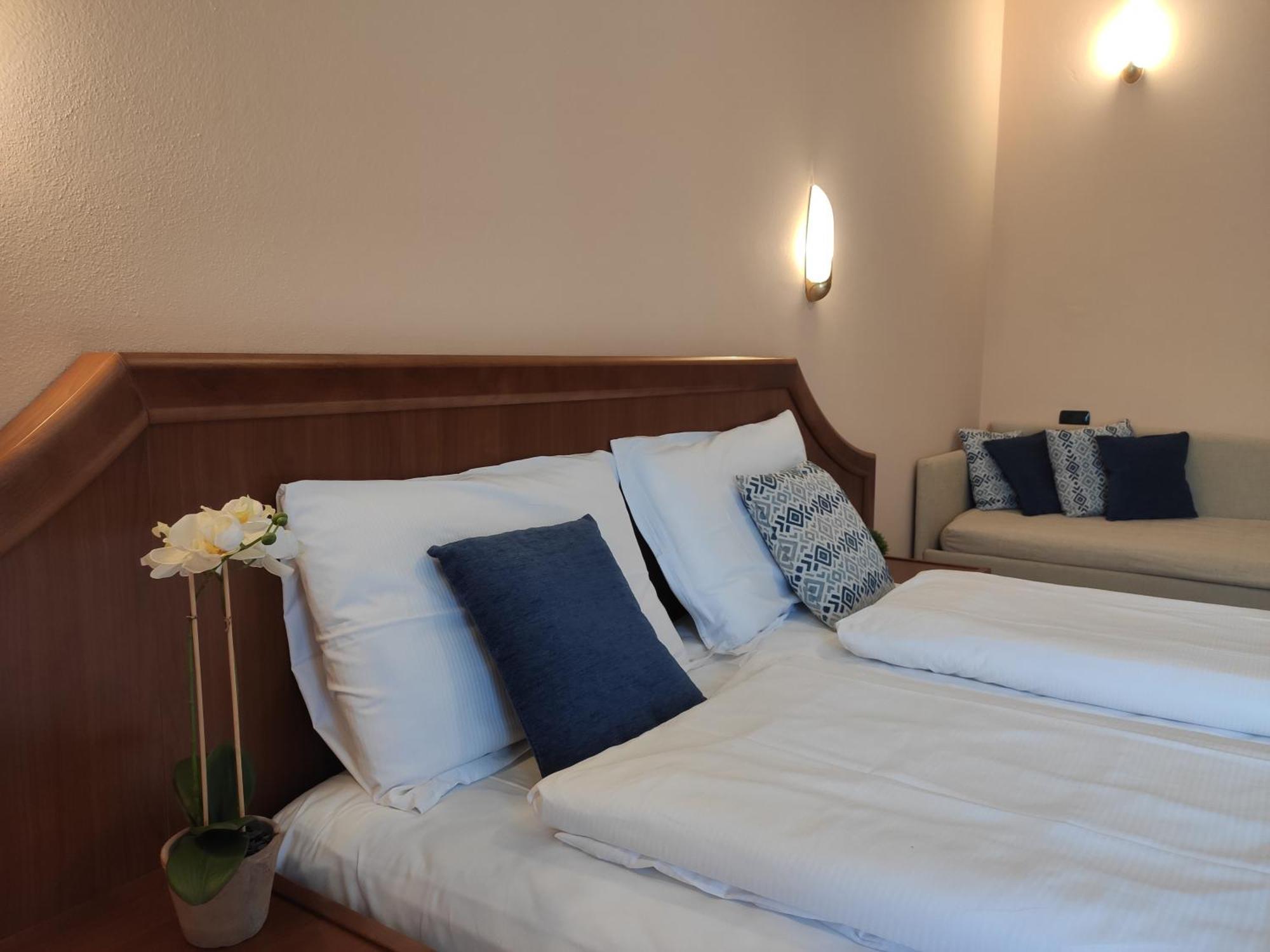 Hotel Giardino Cannobio Eksteriør billede